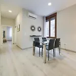 H2m Aceras Adaptado Y Mascotas Bienvenidas Málaga